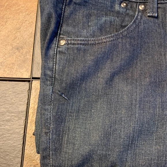 Old Navy Jeans - Picture 4 of 10